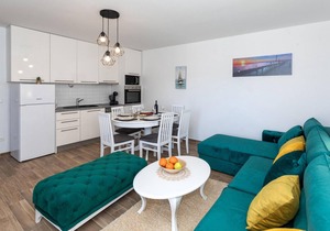 3 bedroom nice apartment in Komarna