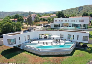 311 m² Villa ∙ 5 bedrooms ∙ 12 guests