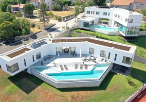311 m² Villa ∙ 5 bedrooms ∙ 12 guests