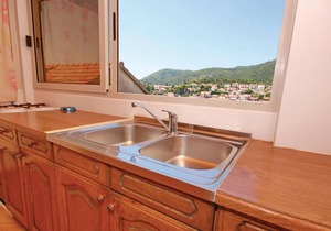 4 bedroom beautiful apartment in Brna
