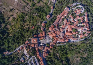 4 bedroom cozy home in Topid