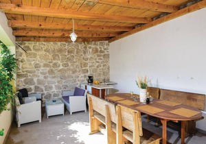 4 bedroom lovely home in Zuljana