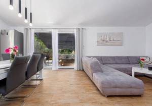 5 bedroom accommodation in Dracevac Ninski