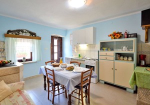 60 m² House ∙ 2 bedrooms ∙ 5 guests