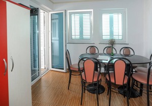 74 m² Apartment ∙ 4 bedrooms ∙ 10 guests