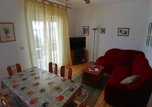 84 m² Apartment ∙ 3 bedrooms ∙ 9 guests