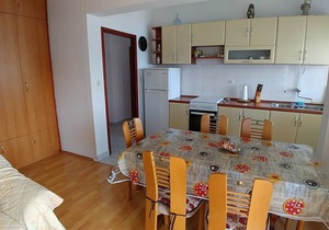 84 m² Apartment ∙ 3 bedrooms ∙ 9 guests