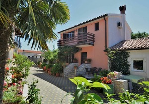 85 m² Accommodation ∙ 2 bedrooms ∙ 5 guests
