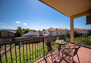 90 m² Apartment ∙ 2 bedrooms ∙ 8 guests