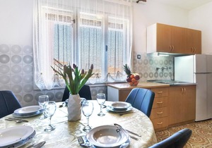 Amazing apartment in Galizana with WiFi