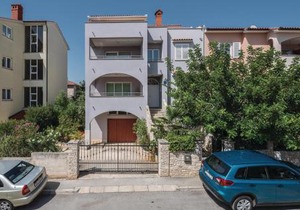 Amazing Apartment In Pula With Wifi in Pula