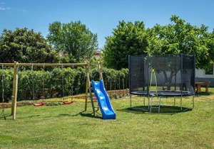 Amazing Home In Marcana With Wifi