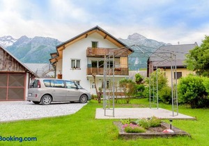 Apartmaji SLATENIK in Cezsoca