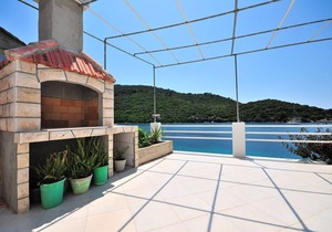 Apartments Slavica (53941-A1) - Pasadur - island Lastovo