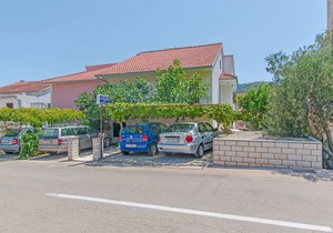 Apartments Božjidar (33601-A1) - Stari Grad - island Hvar