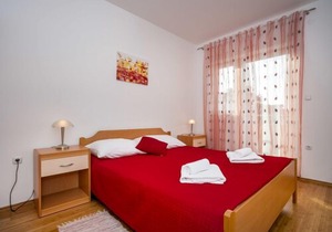Apartment Andrea in Brodarica/Žaborić - 6 persons, 3 bedrooms