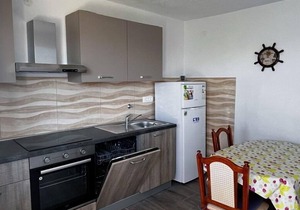 Apartment Dalibor - 5m from the sea with parking: SA4(2) - Lukovo Sugarje, Riviera Senj, Croatia
