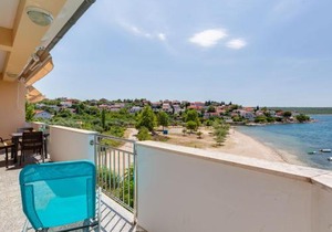 Apartment Daria 2 by Interhome