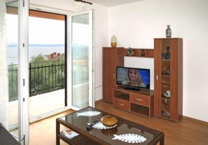 Apartment Elsa-1 by Interhome