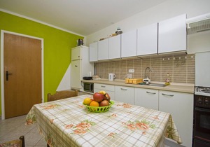 Apartment Gogic with Balcony