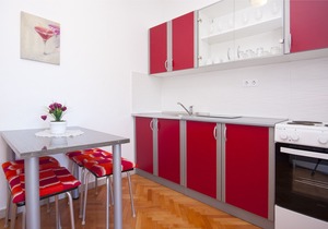 * Apartment house Dalmatia, terrace, sea view, beach, internet, parking