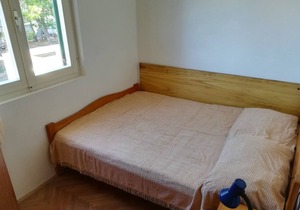 Apartment Igi - in the beach camp: - Susica, Island Ugljan, Croatia