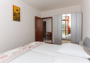 Apartment in Dubrovnik with swimming pool and sea view (A2)