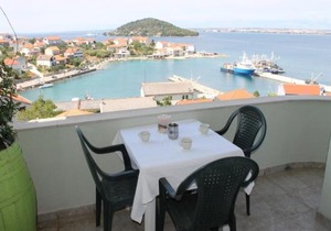 Apartment in Kali with sea view, balcony, air conditioning, Wi-Fi (4566-3)