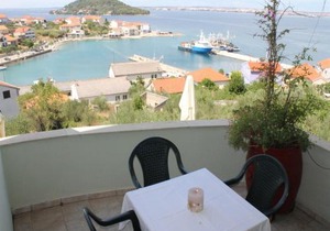 Apartment in Kali with Sea View, Balcony, Air Conditioning, Wi-Fi (4566-6)
