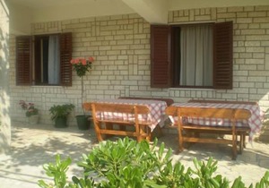 Apartment in Palit with Terrace, Air conditioning, Wi-Fi (4603-1)