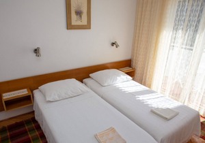 Apartment Ivan - great location: R3(2) - Novalja, Island Pag, Croatia