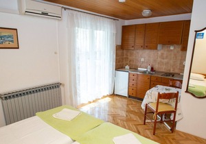 Apartment Ivan - great location: SA3(2) - Novalja, Island Pag, Croatia