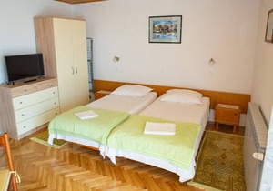 Apartment Ivan - great location: SA3(2) - Novalja, Island Pag, Croatia