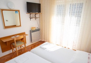 Apartment Ivan - great location: R2(2) - Novalja, Island Pag, Croatia