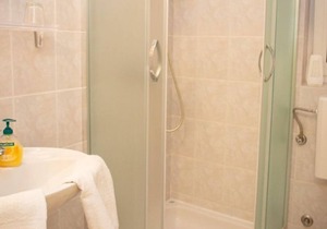 Apartment Ivan - great location: R1(2) - Novalja, Island Pag, Croatia