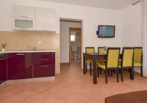 Apartment Ivor in Ugljan/Ugljan - 6 persons, 2 bedrooms