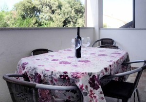 Apartment Ivor in Ugljan/Ugljan - 6 persons, 2 bedrooms