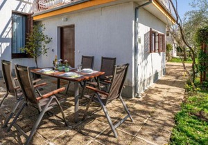 Apartment Jurkovic-2 by Interhome