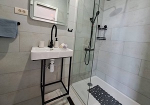 Apartment Katja - 10 m from beach: R1 Marta(2) - Gradac, Riviera Makarska, Croatia