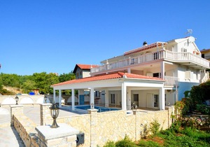 Apartment Kursar-2