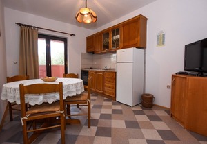 Apartment Luce - family friendly & parking: A2(4) - Pag, Island Pag, Croatia