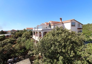 Apartment Mare-200 m from the beach A3(2) - Mandre, Island Pag, Croatia