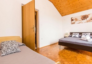 Apartment MiMa - 150 m from the beach: A3(5) - Susica, Island Ugljan, Croatia