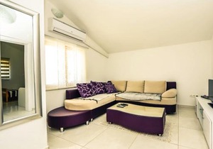 Apartment Mirjana-1 by Interhome