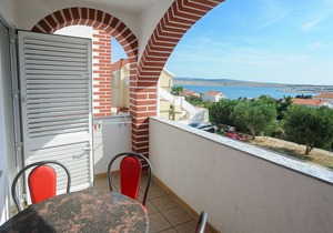 Apartment NATALI - with swimming pool A6(2+2) - Novalja, Island Pag, Croatia
