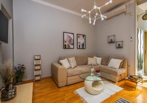 Apartment Next To Amphitheatre