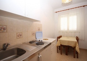 Apartment Nikola 1 - free parking: A8(4) - Mlini, Riviera Dubrovnik, Croatia