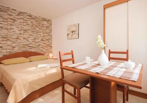 Apartment Raslina Lxvii