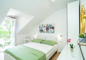 Apartment & Rooms Papa - Premium Double or Twin Room with Balcony and Partial Sea View