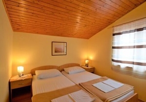 Apartment Ruža (PUL613) in Pula - 4 persons, 2 bedrooms